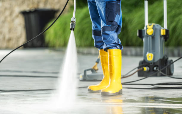 Why Choose Our Certified Pressure Washing Experts for Your Project Needs in Martindale, TX?